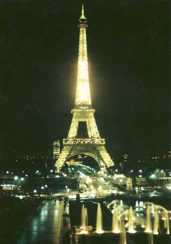 Der Eiffelturm zur 100-Jahr-Feier