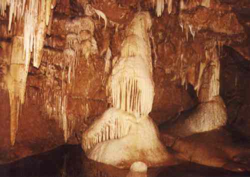 Tropfsteinhöhle in Frankreich